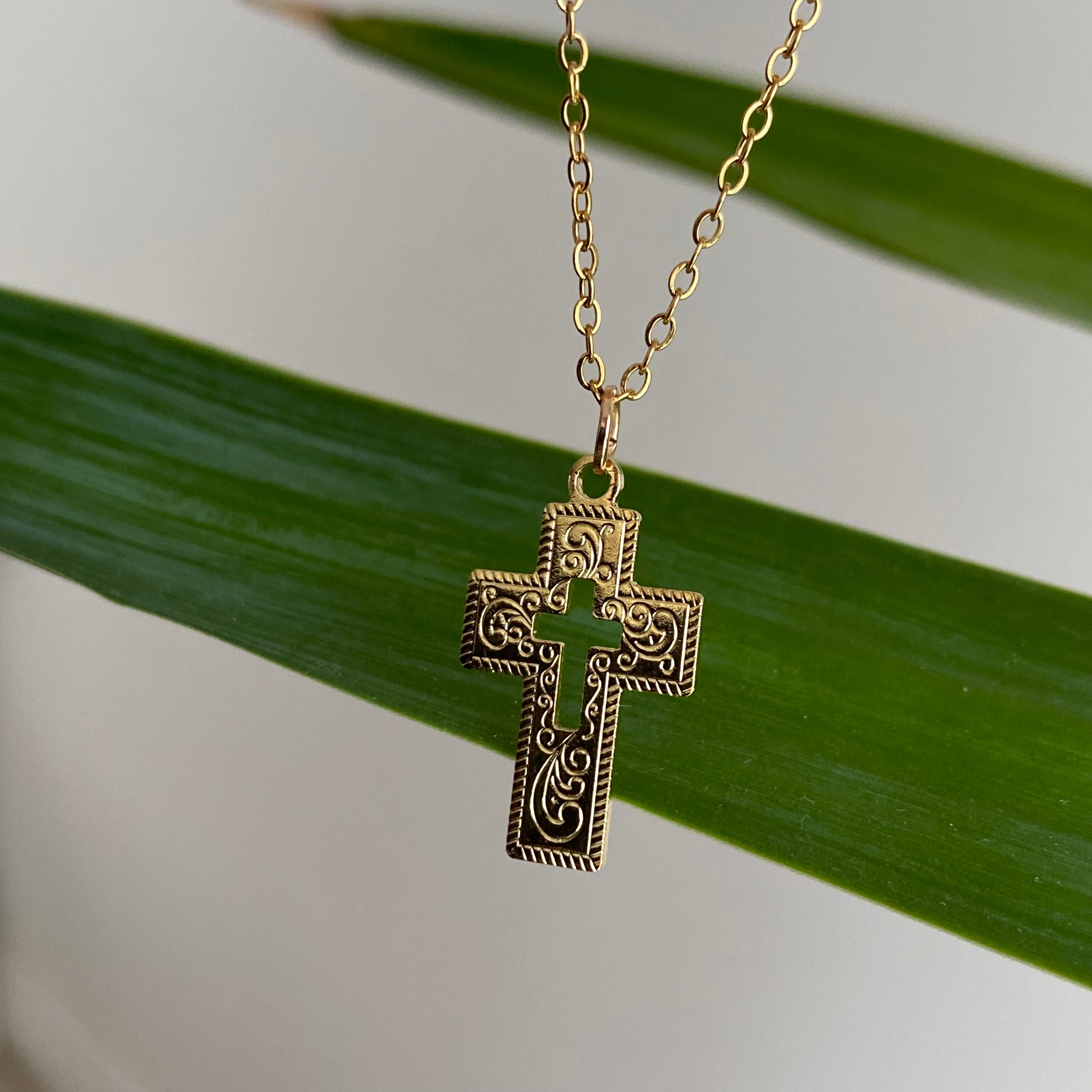 Gold Classic Cross Pendant Necklace