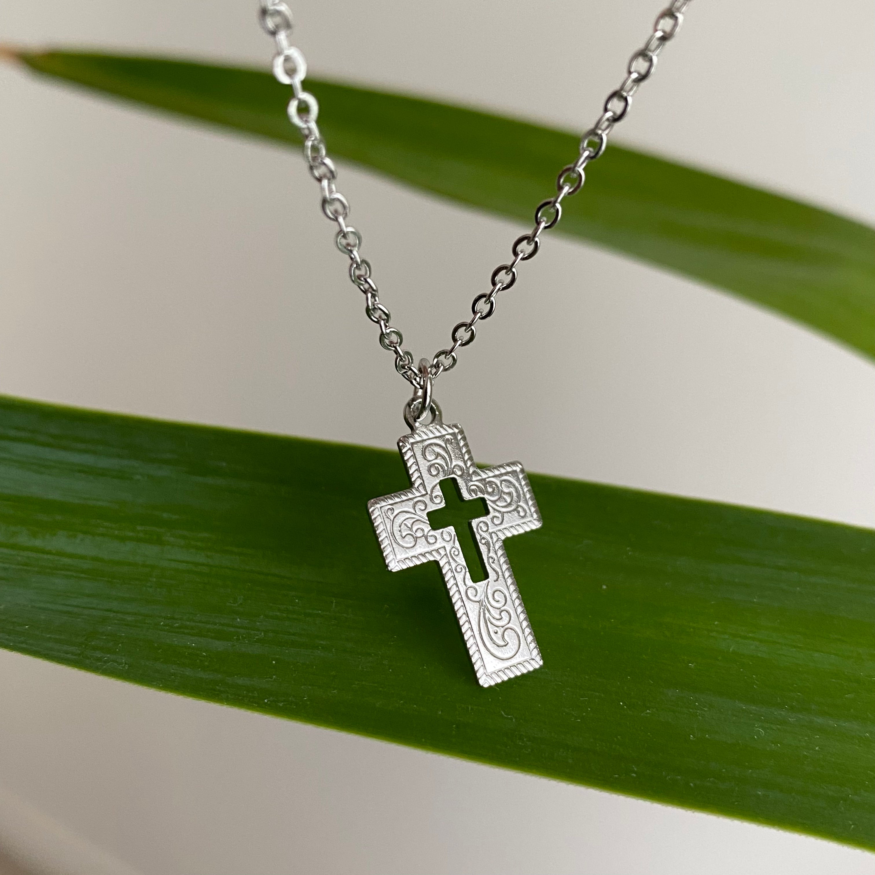 Silver Classic Cross Pendant Necklace