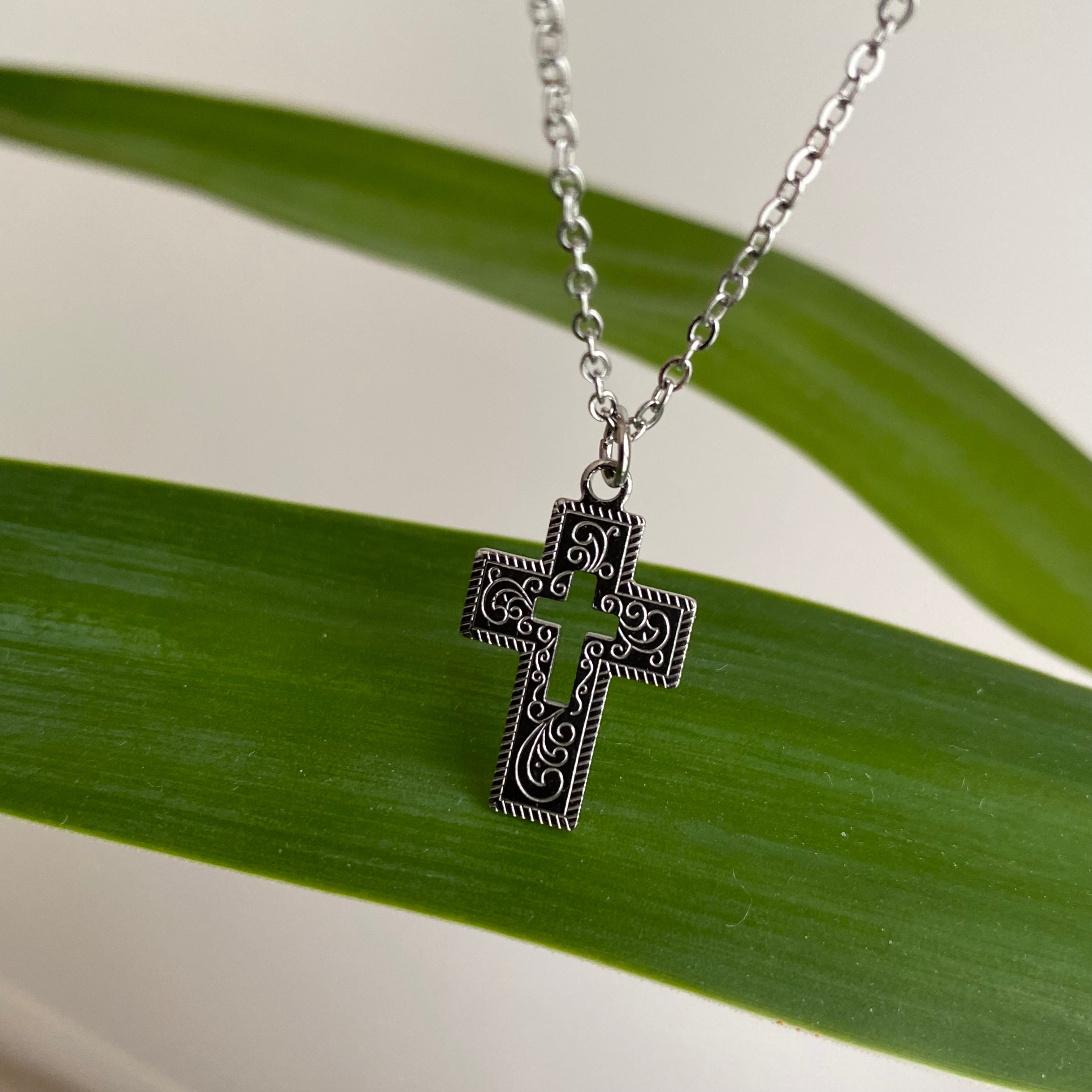 Silver Classic Cross Pendant Necklace