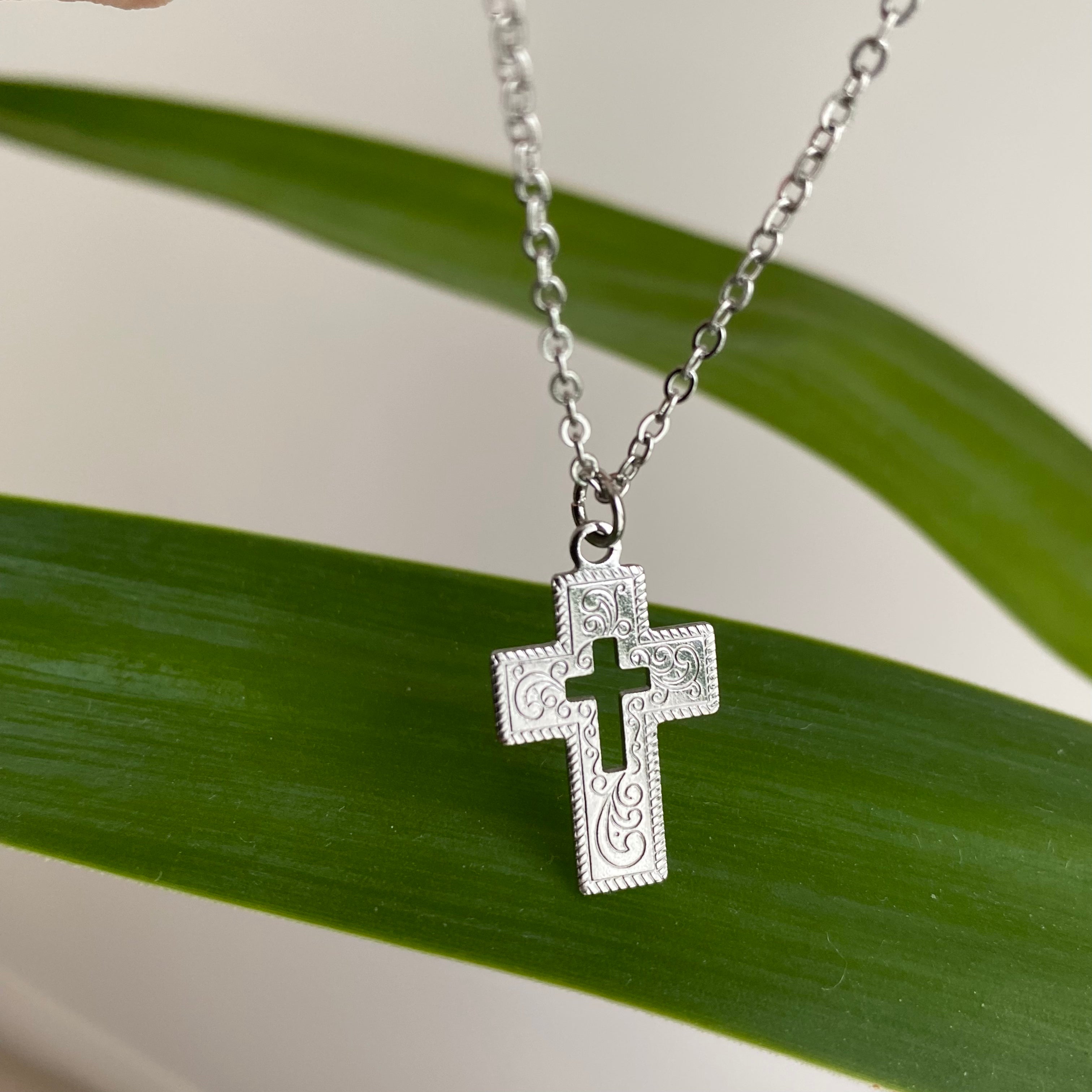 Silver Classic Cross Pendant Necklace