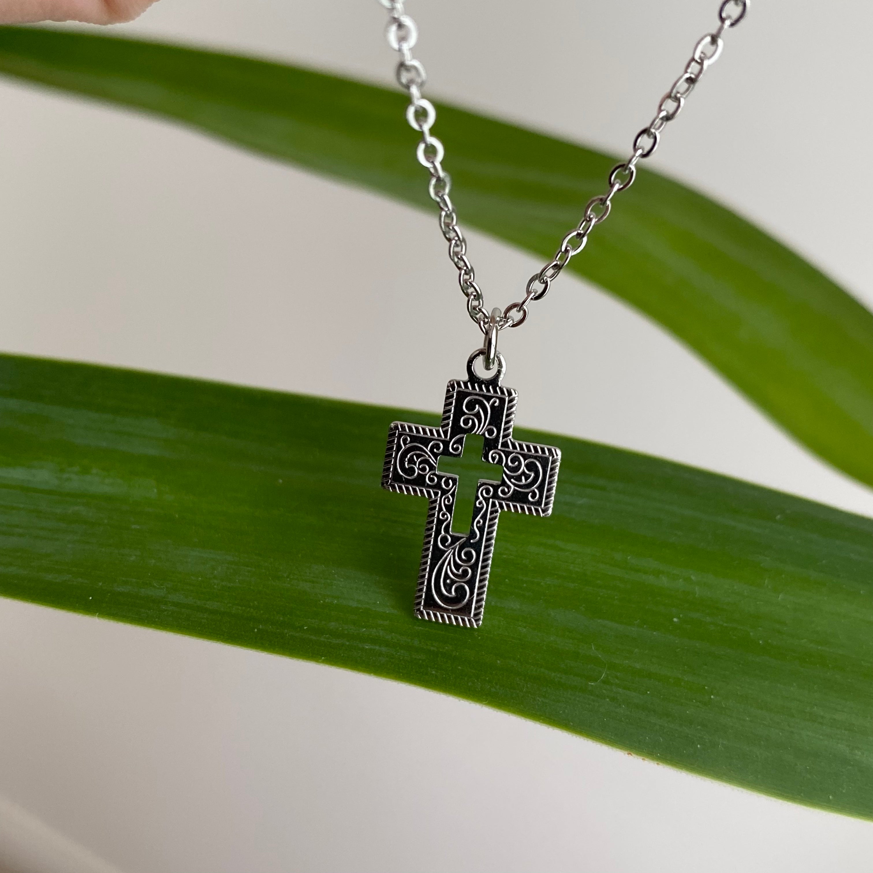Silver Classic Cross Pendant Necklace
