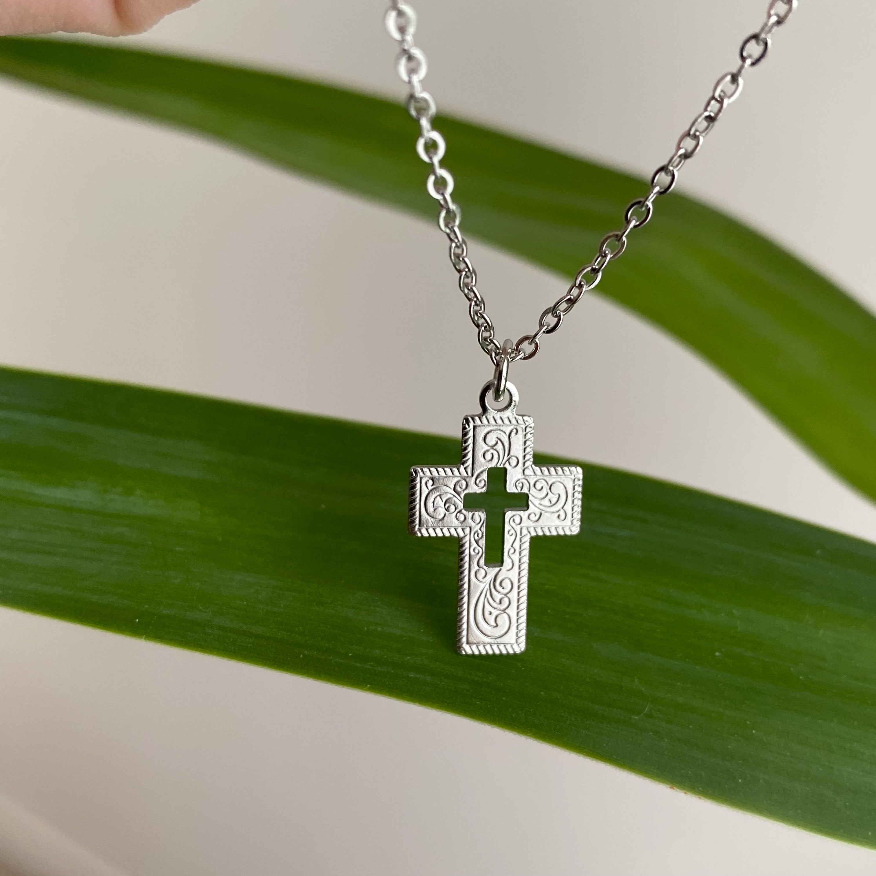 Silver Classic Cross Pendant Necklace