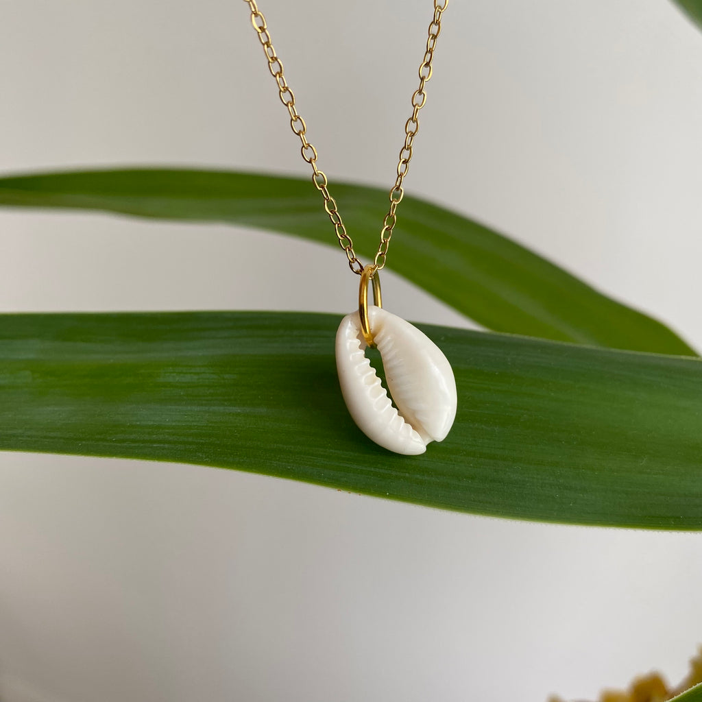 White Puka Shell Pendant Necklace