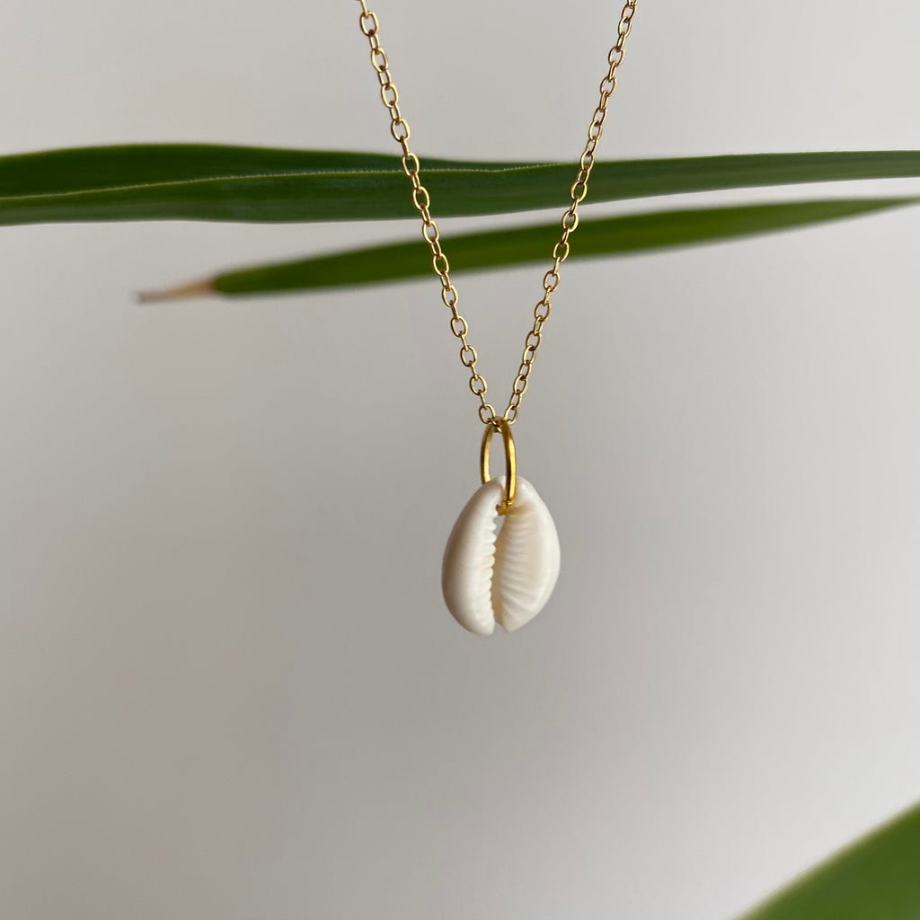 White Puka Shell Pendant Necklace