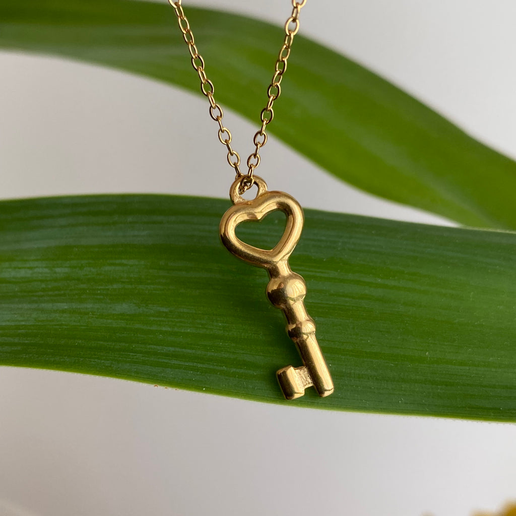 Gold Forever Yours Heart Key Pendant Necklace