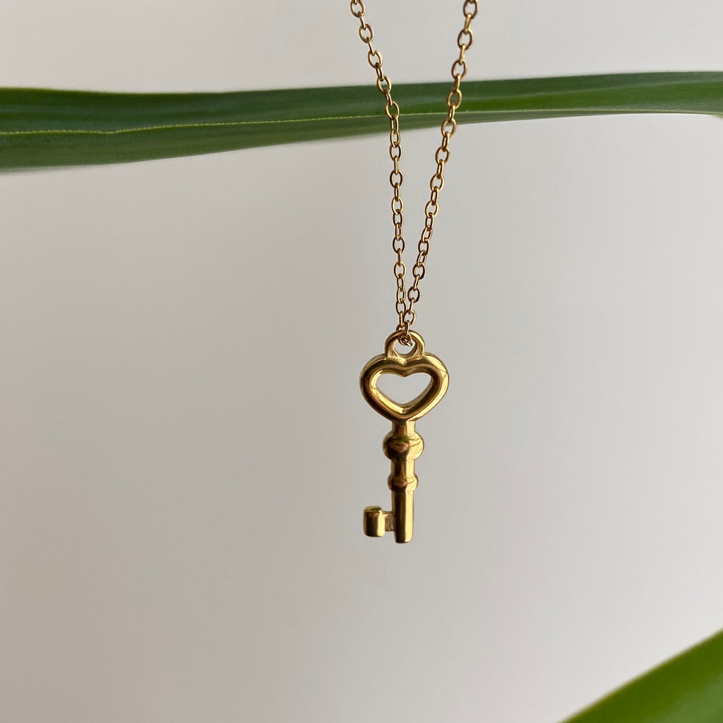 Gold Forever Yours Heart Key Pendant Necklace