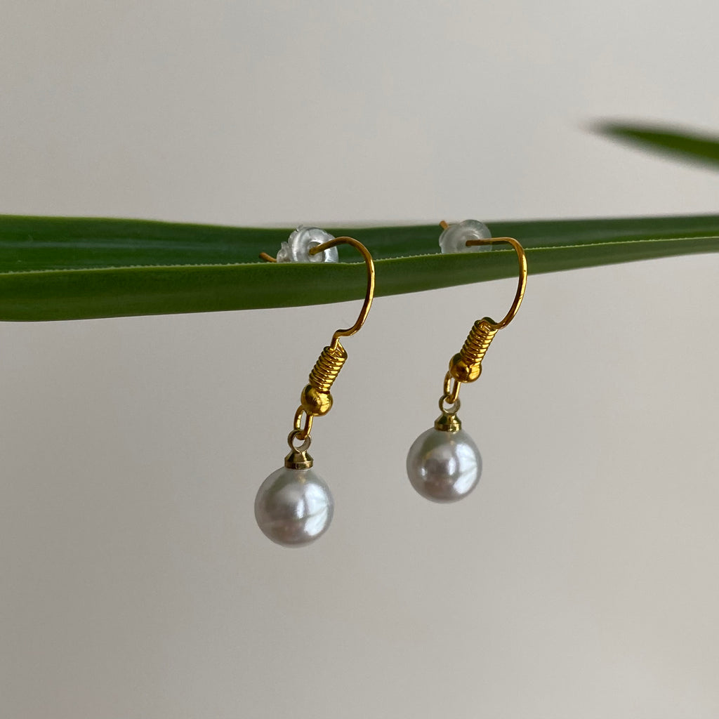 Pearl Dangle Earrings