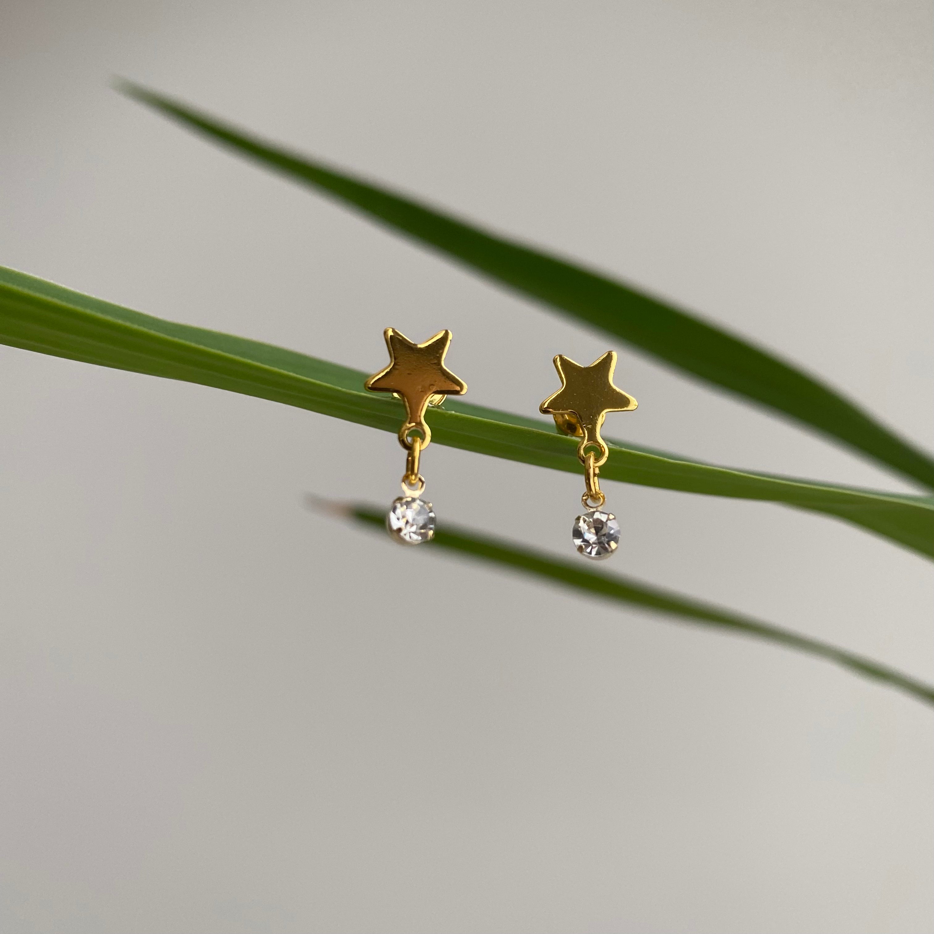 Gold Star Studs with Dangle Diamonds Earrings