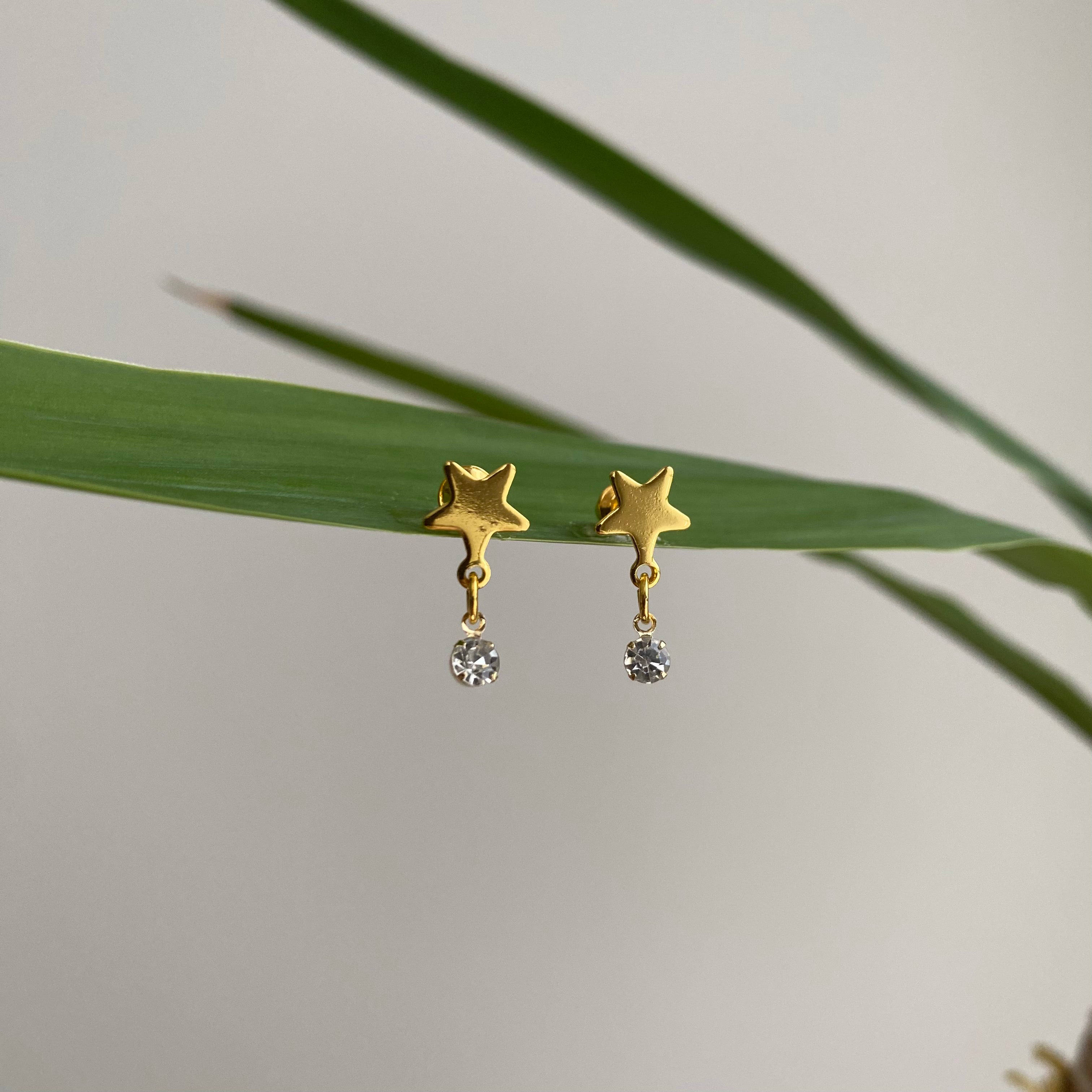Gold Star Studs with Dangle Diamonds Earrings