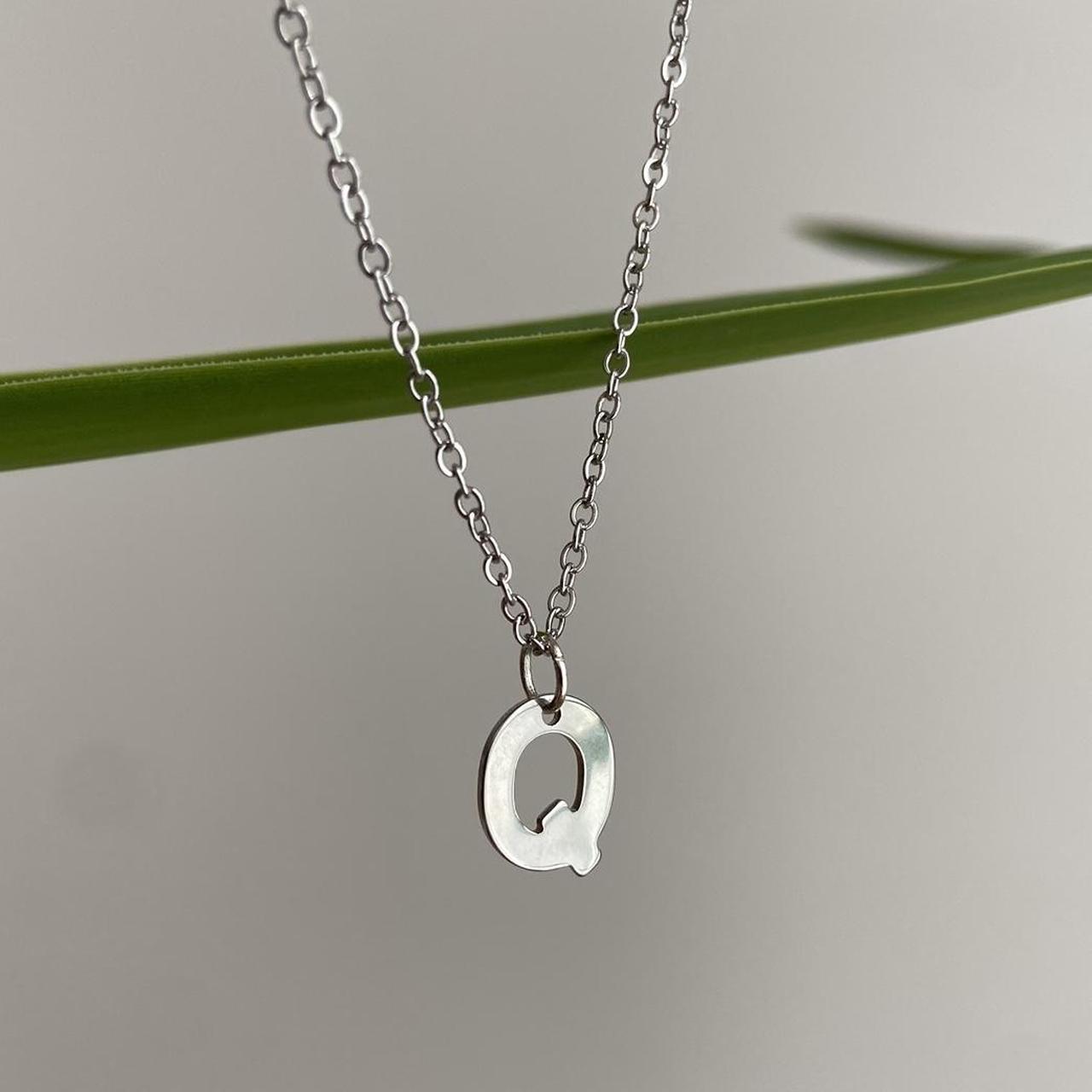 Silver Letter Q Initial Pendant Chain Necklace