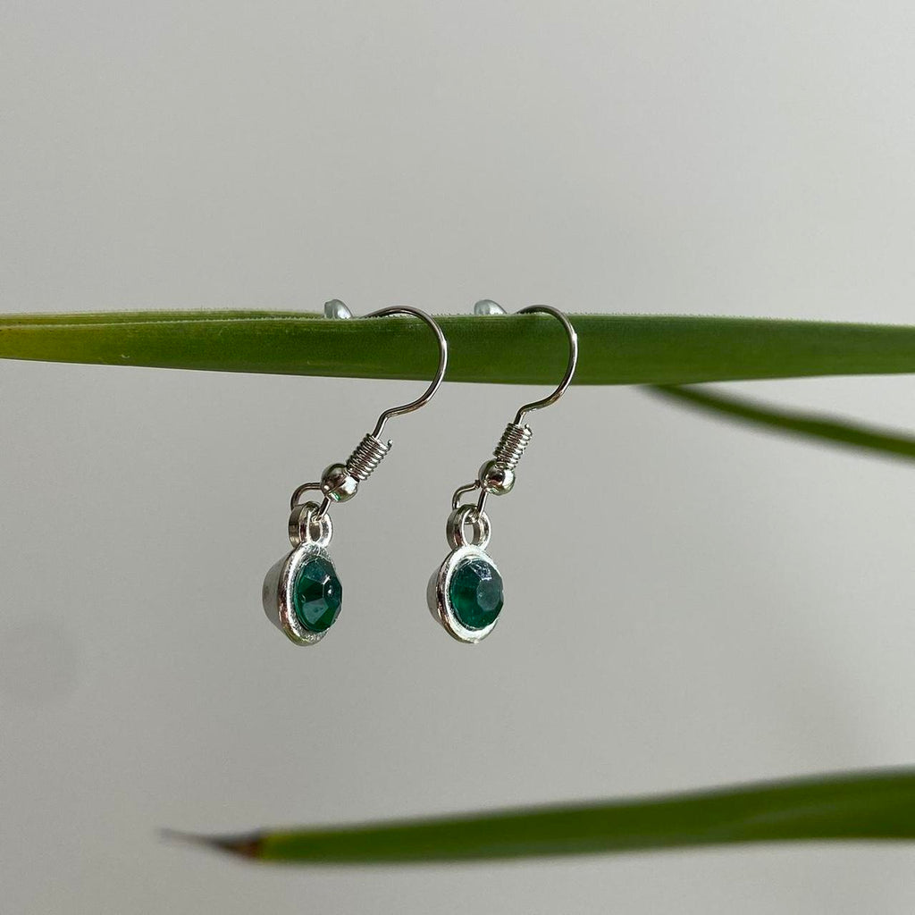 Emerald Green Gem Dangle Earrings Silver Accents - Image 6