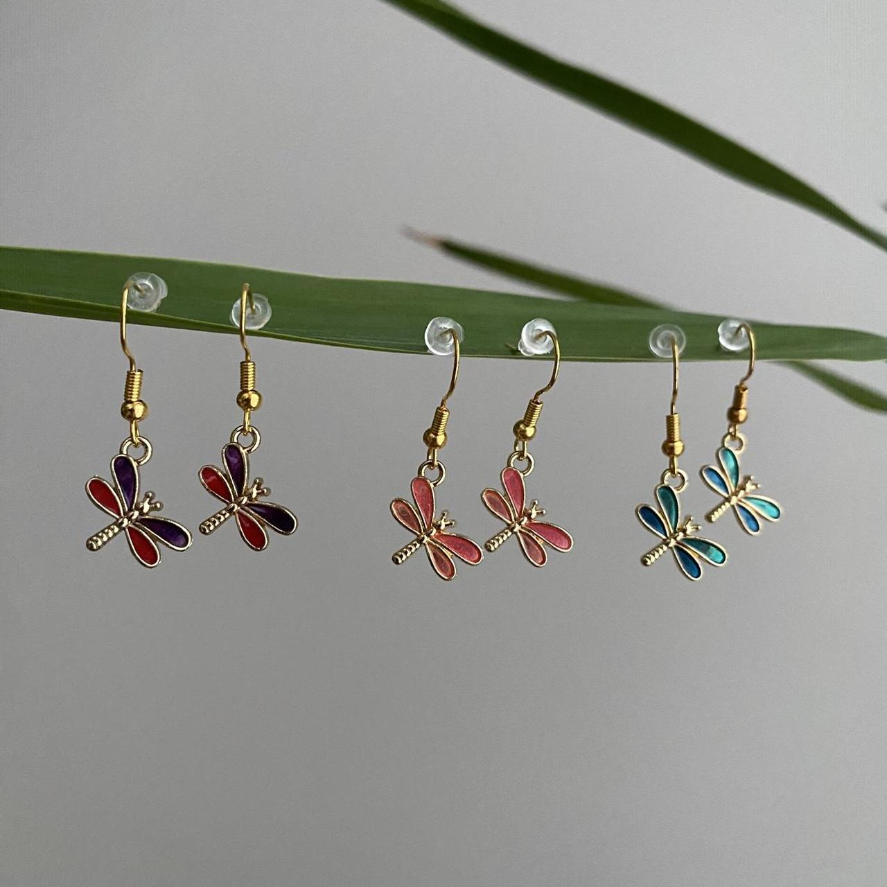 Pink And Purple Dragon Fly Dangle Earrings With Gold - Image 3
