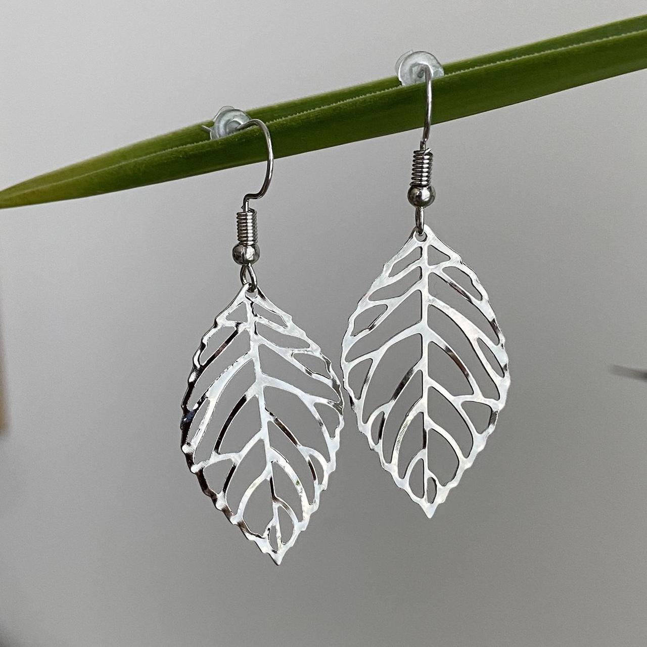 Medium Silver Leaf Dangle Earrings 3 Sizes - Image 3