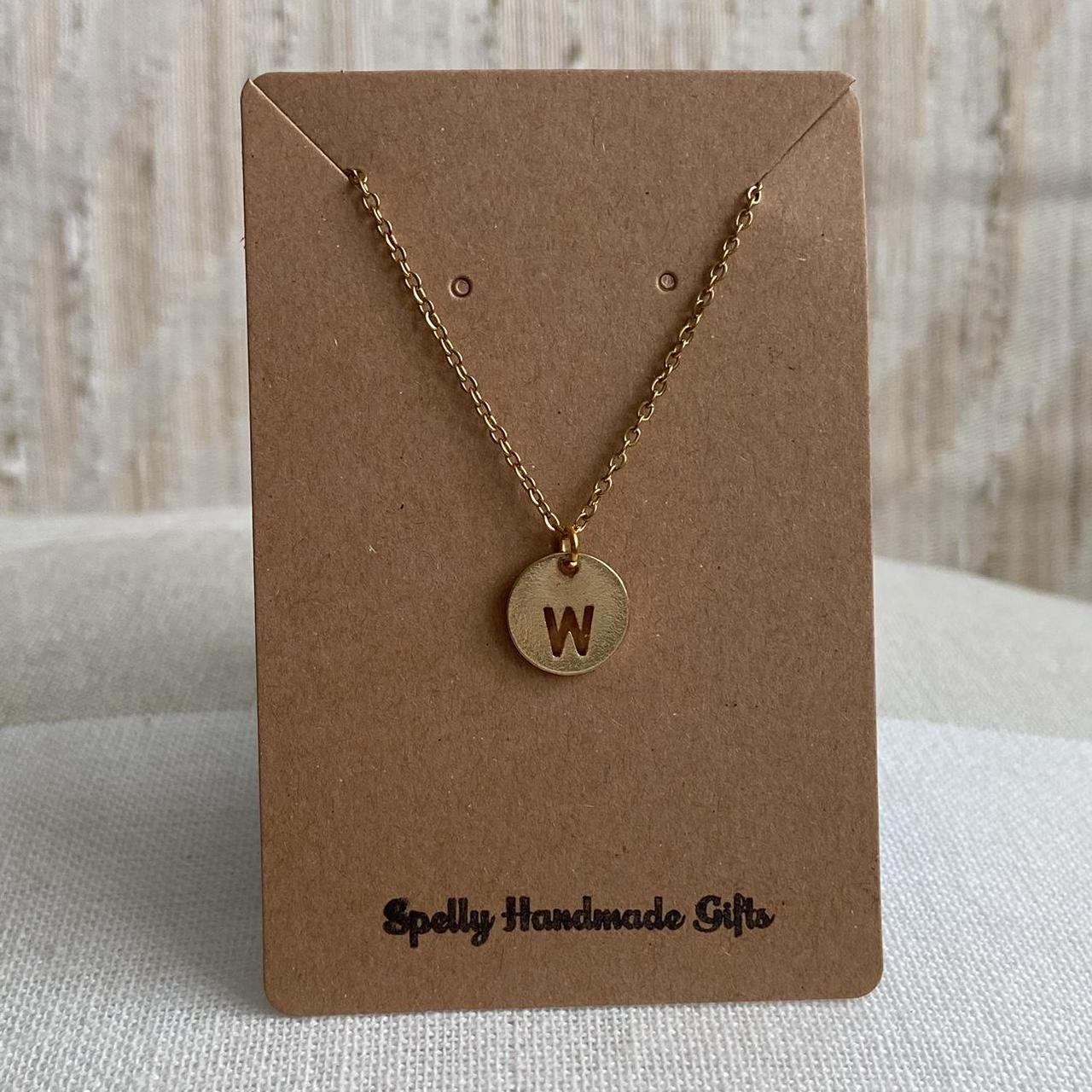 Circle Stamped Gold Letter W Initial Pendant Chain - Image 4