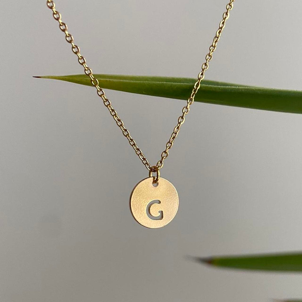 Circle Stamped Gold Letter G Initial Pendant Chain - Image 2