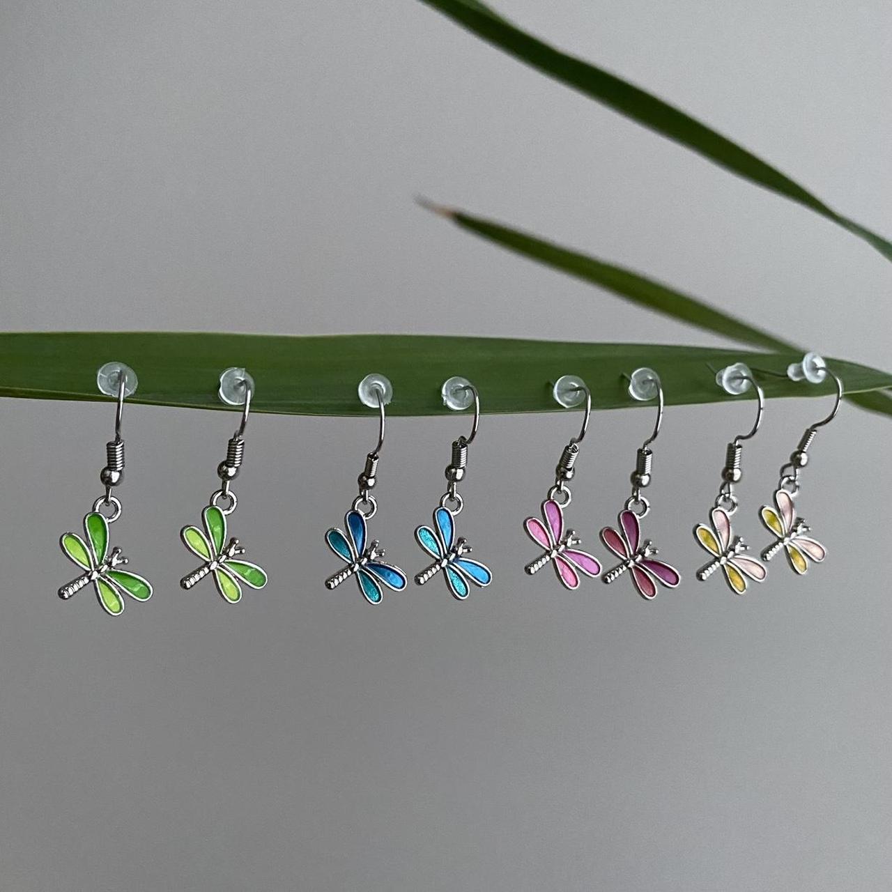 Green Dragon Fly Dangle Earrings With Silver - Image 3