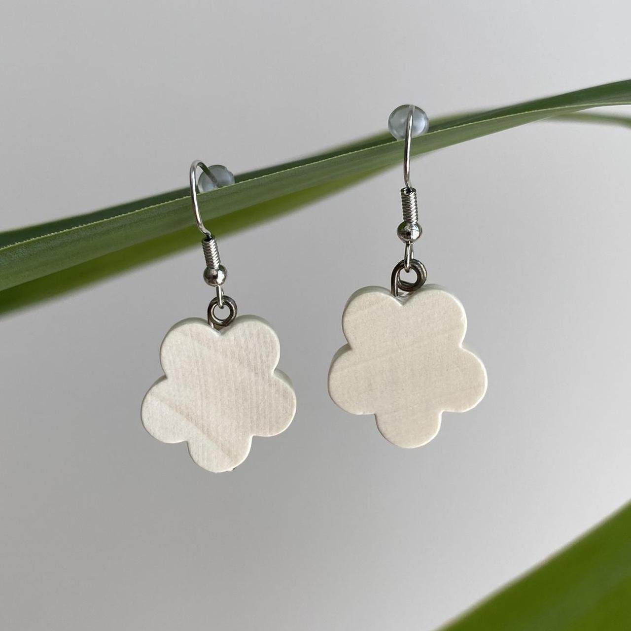 Wooden Flower Dangle Earrings With Silver Accents - Image 4