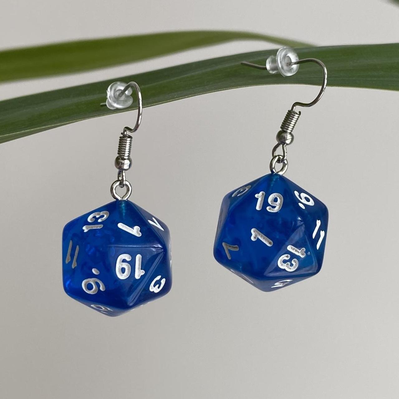 Dd Dungeons And Dragons D20 Blue Dice Dangle