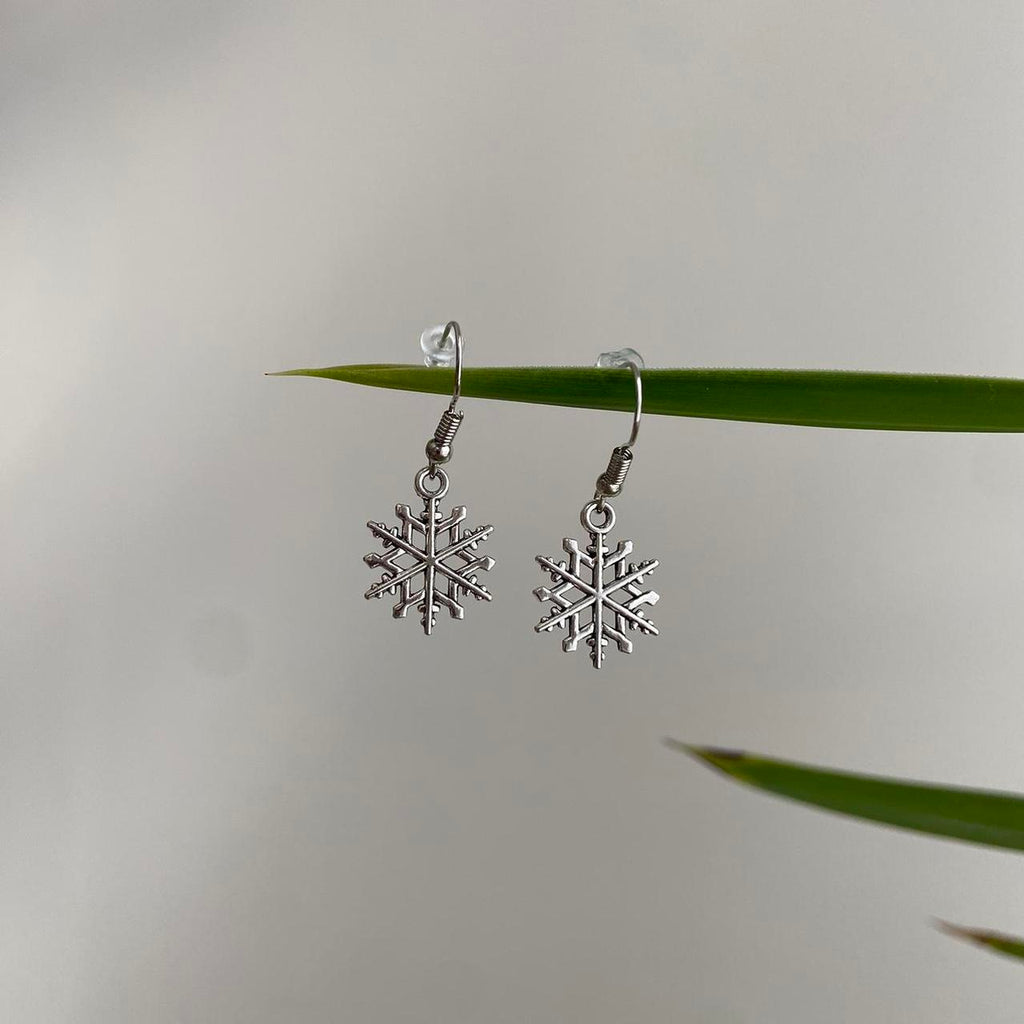Large Silver Snowflake Dangle Earrings Also - Image 3