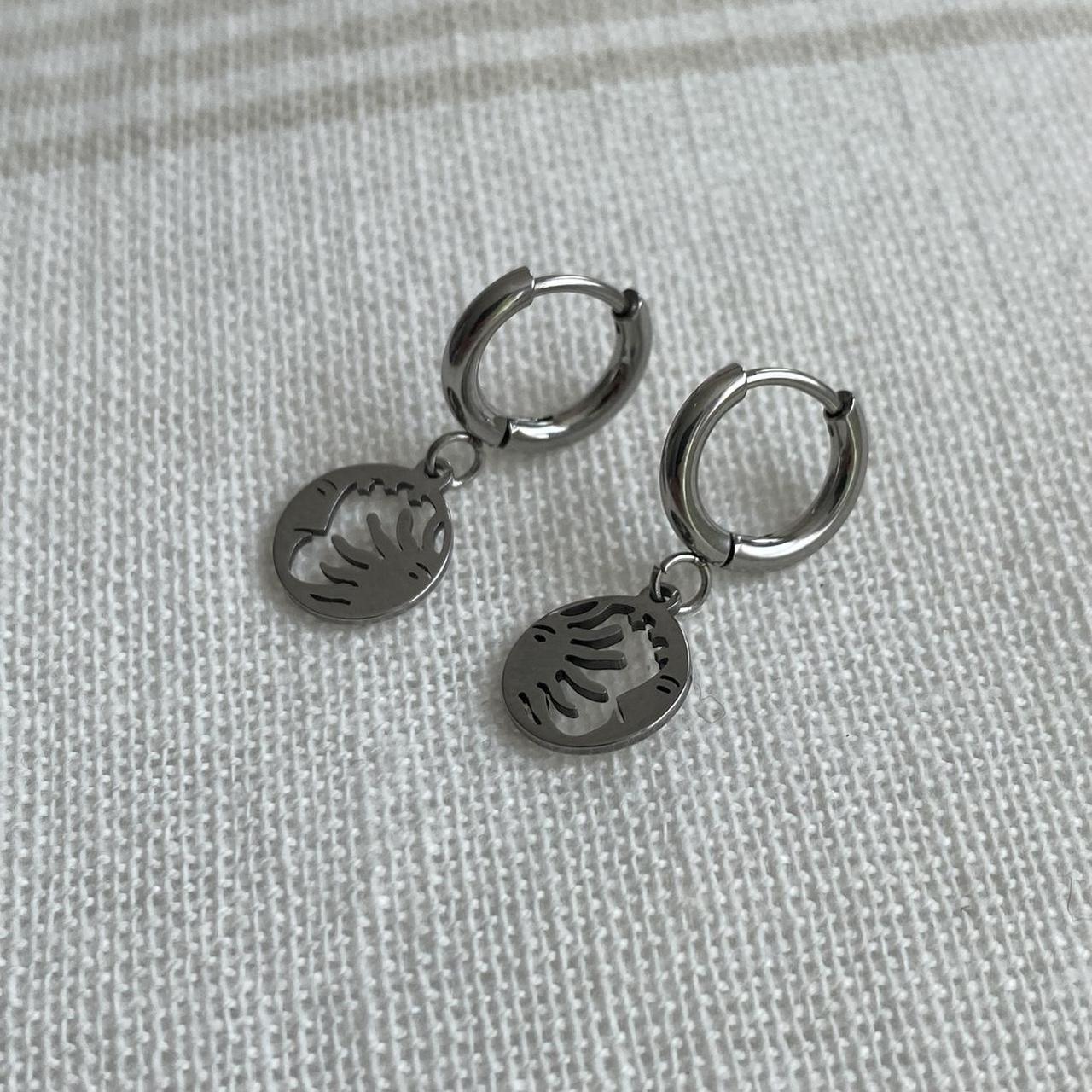 Petite Size Silver Sun And Moon Hoop Earrings 100 - Image 4