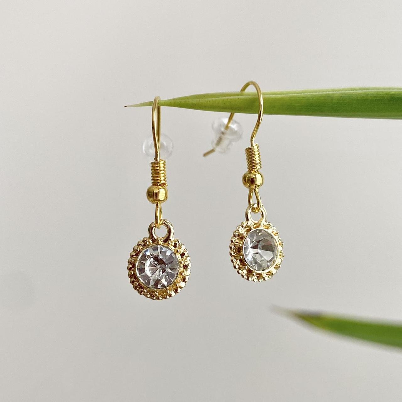 Cute Minimalist Crystal Dangle Earrings With Gold - Image 3