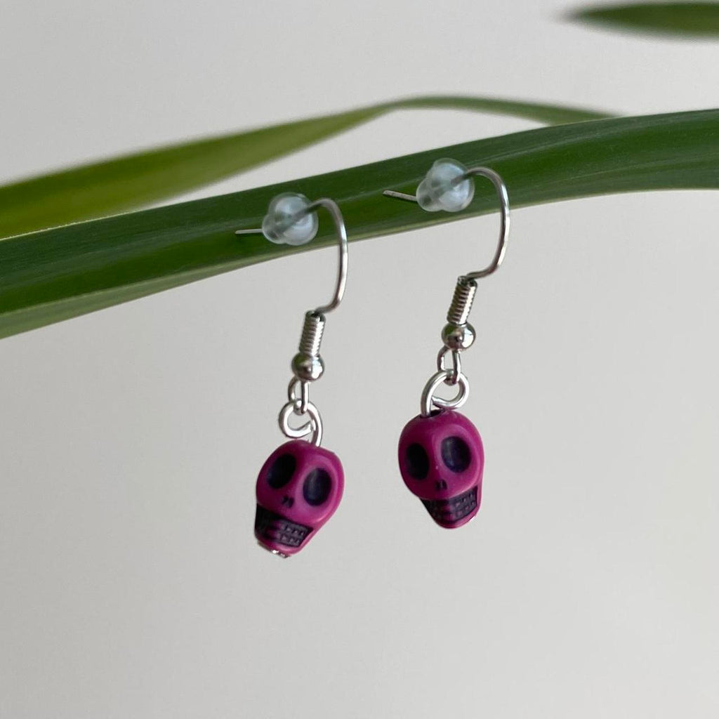 Cinco De Mayo Dark Pink And Black Skull Dangle - Image 2