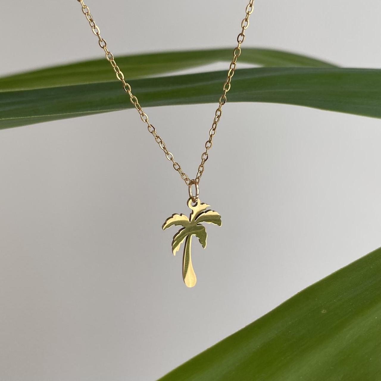 Tropical Gold Palm Tree Pendant Chain Necklace - Image 3