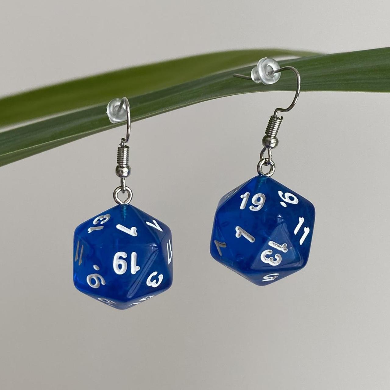 Dd Dungeons And Dragons D20 Blue Dice Dangle - Image 3