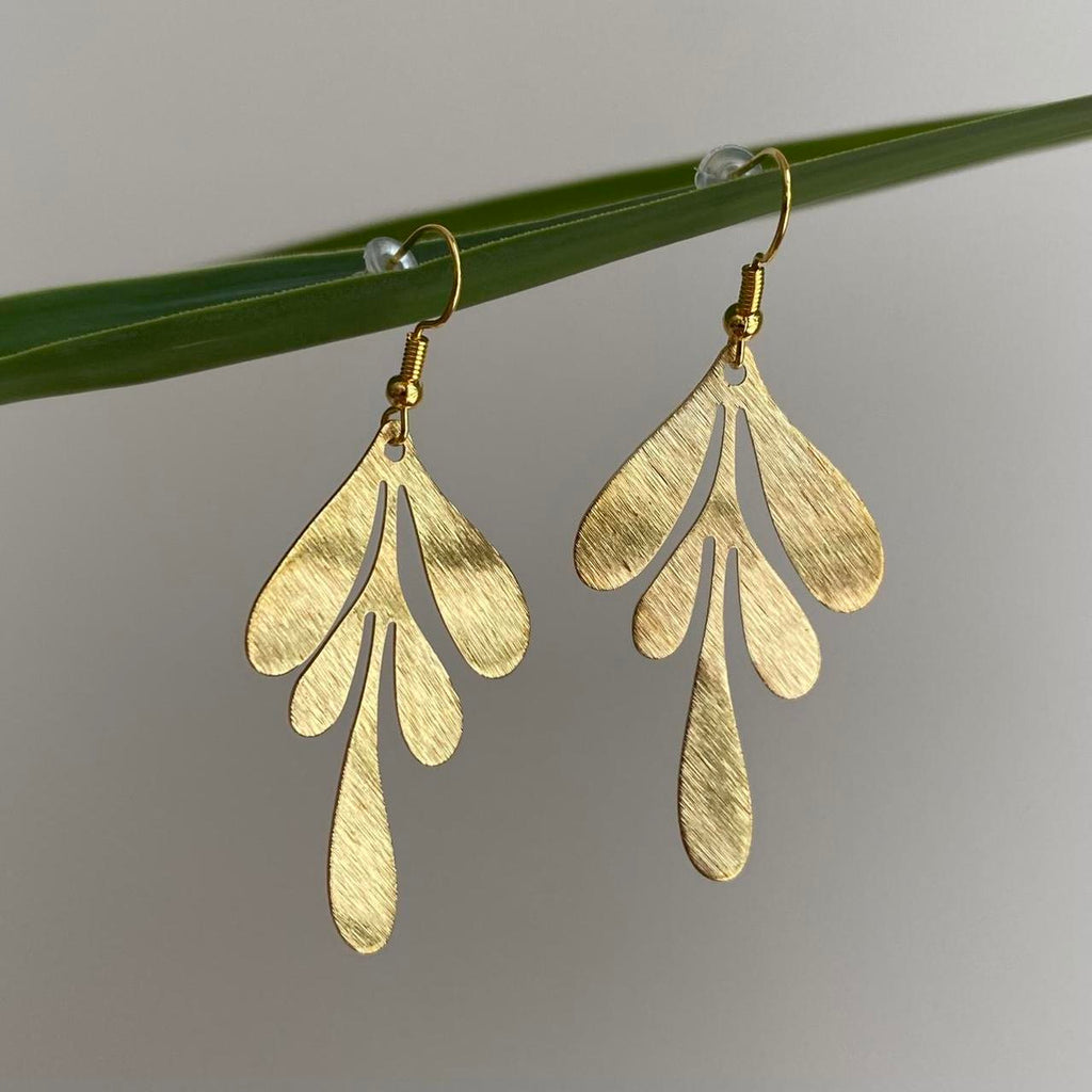 Gold Dripping Leaf Dangle Earrings Hand Made - Image 3