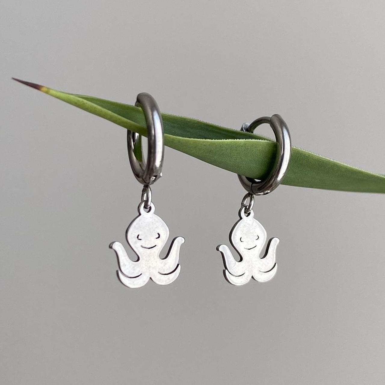 Petite Size Silver Octopus Hoop Earrings 100