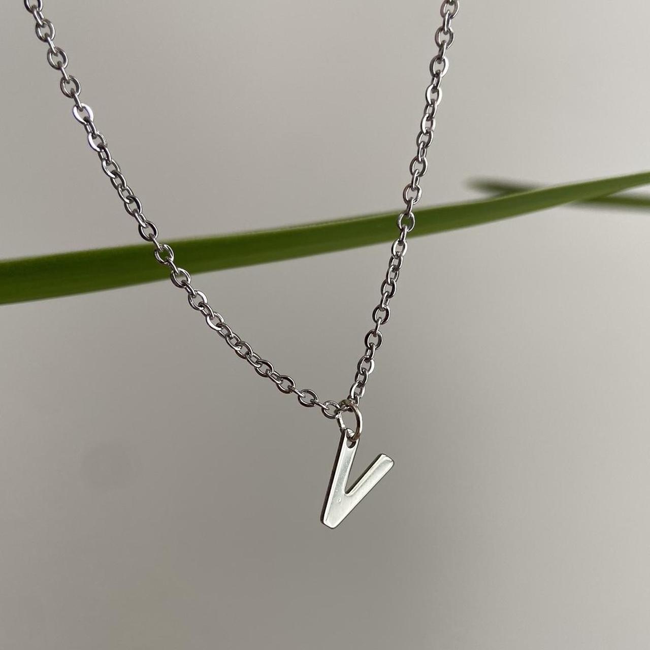 Silver Letter V Initial Pendant Chain Necklace
