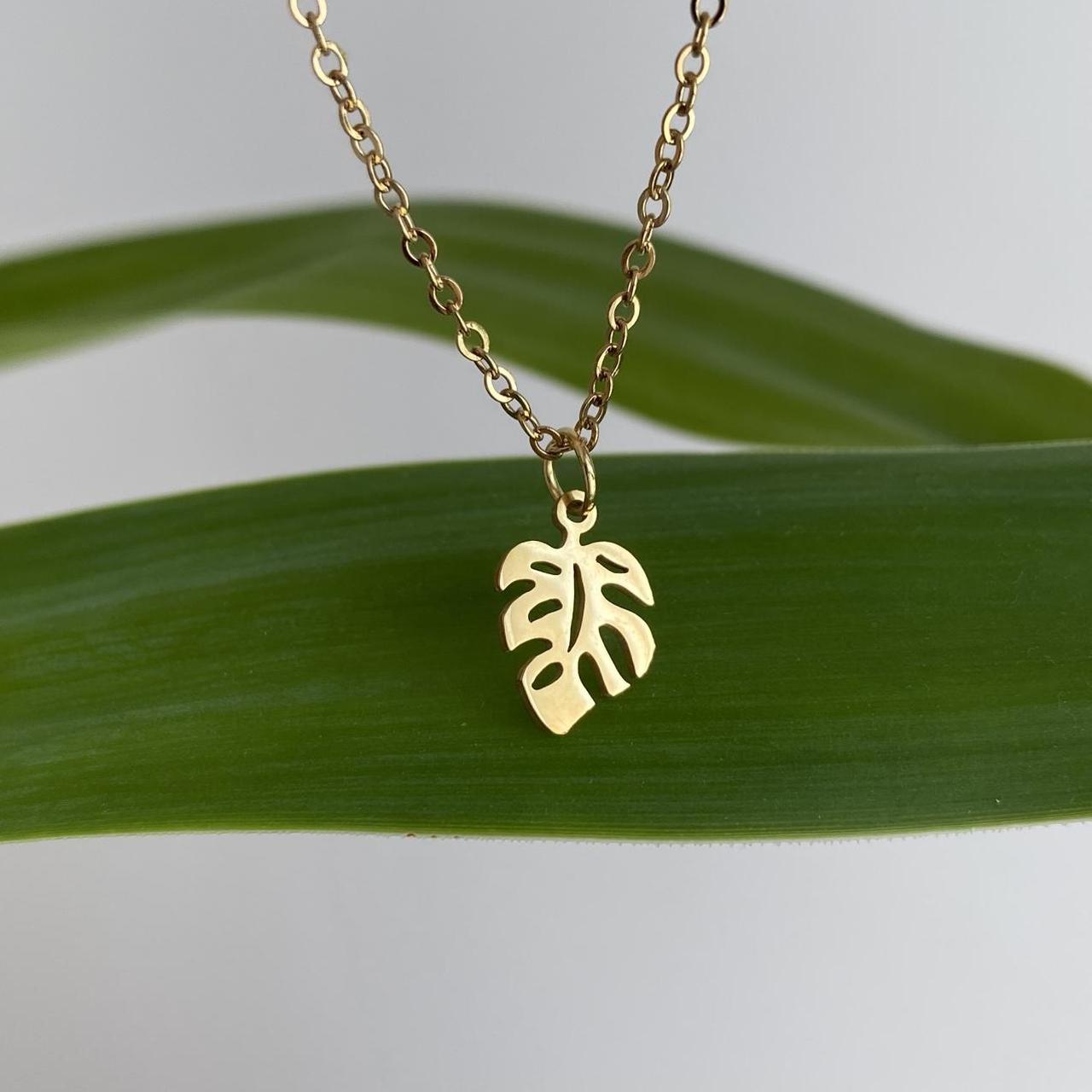 Gold Tropical Palm Tree Leaf Pendant Chain Necklace - Image 2