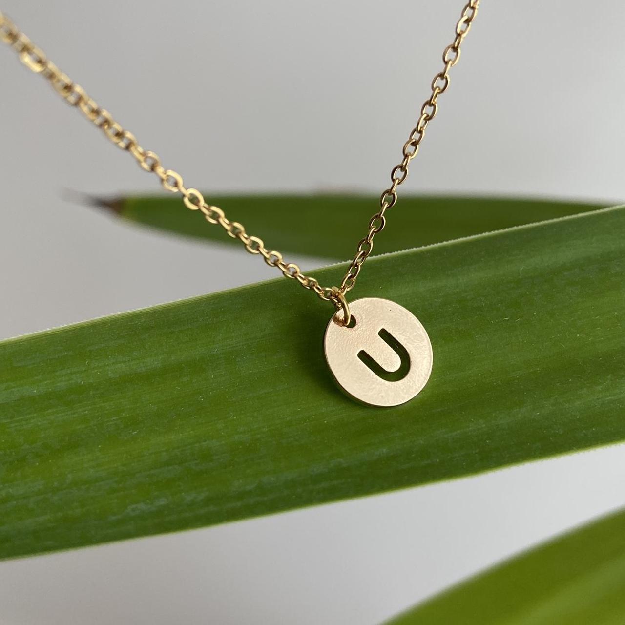 Circle Stamped Gold Letter U Initial Pendant Chain