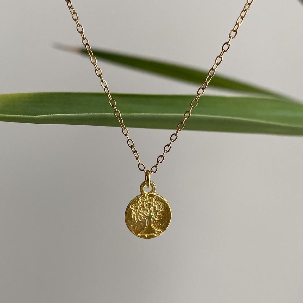 Gold Family Tree Of Life Circle Pendant Chain - Image 2