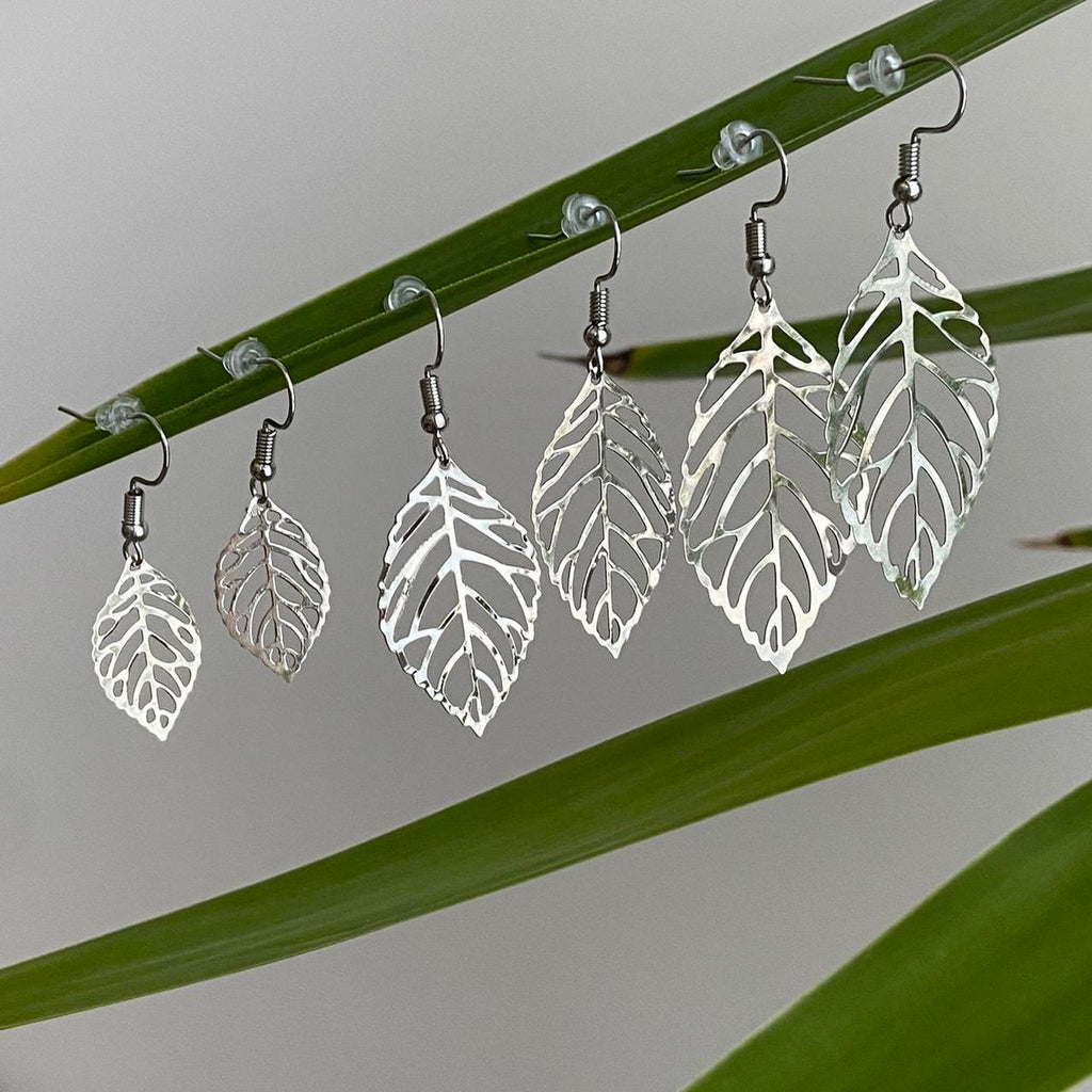 Medium Silver Leaf Dangle Earrings 3 Sizes - Image 4