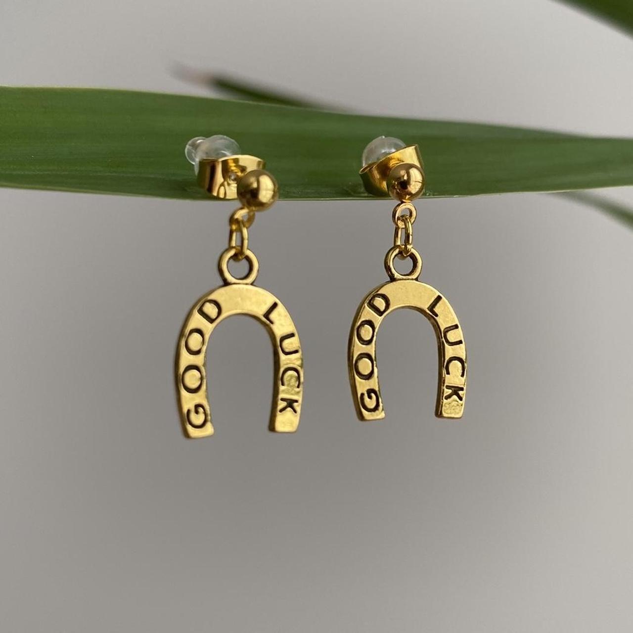 Western Good Luck Horse Shoe Gold Dangle Stud