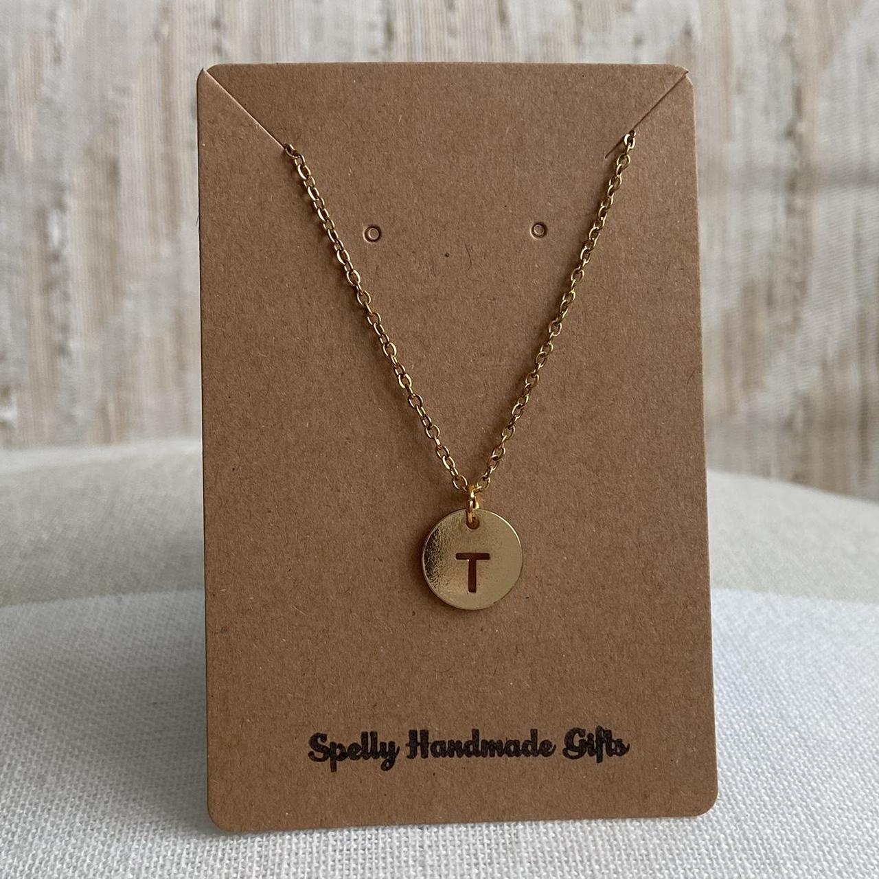 Circle Stamped Gold Letter T Initial Pendant Chain - Image 4