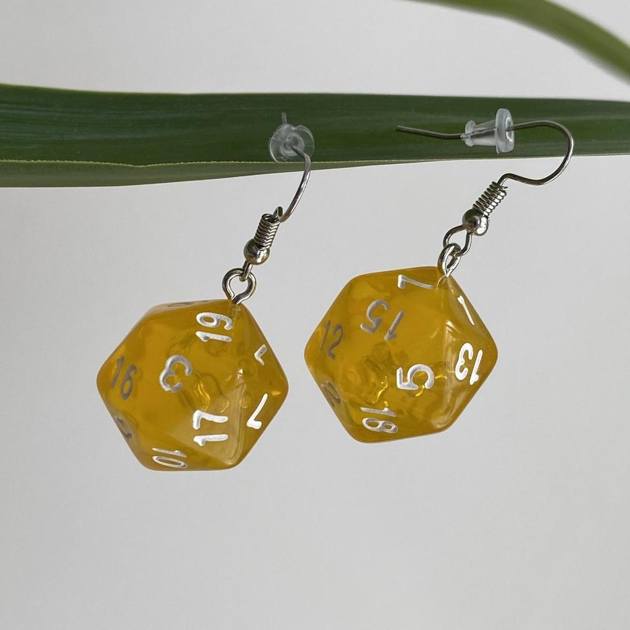 Dd Dungeons And Dragons D20 Yellow Dice Dangle - Image 2