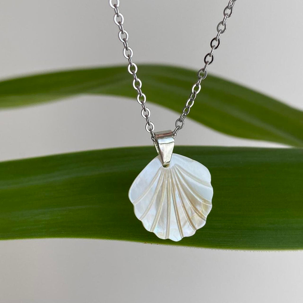 Genuine Shell Pendant Chain Necklace With Silver - Image 5