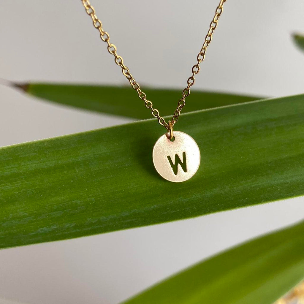 Circle Stamped Gold Letter W Initial Pendant Chain