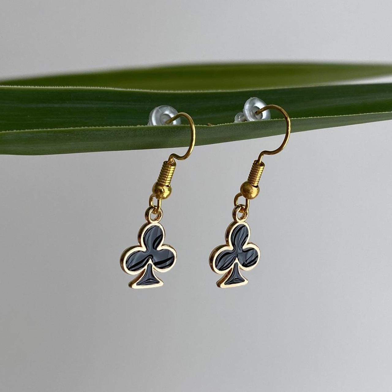 Black Clubs Symbol Dangle Earrings With Gold - Image 3