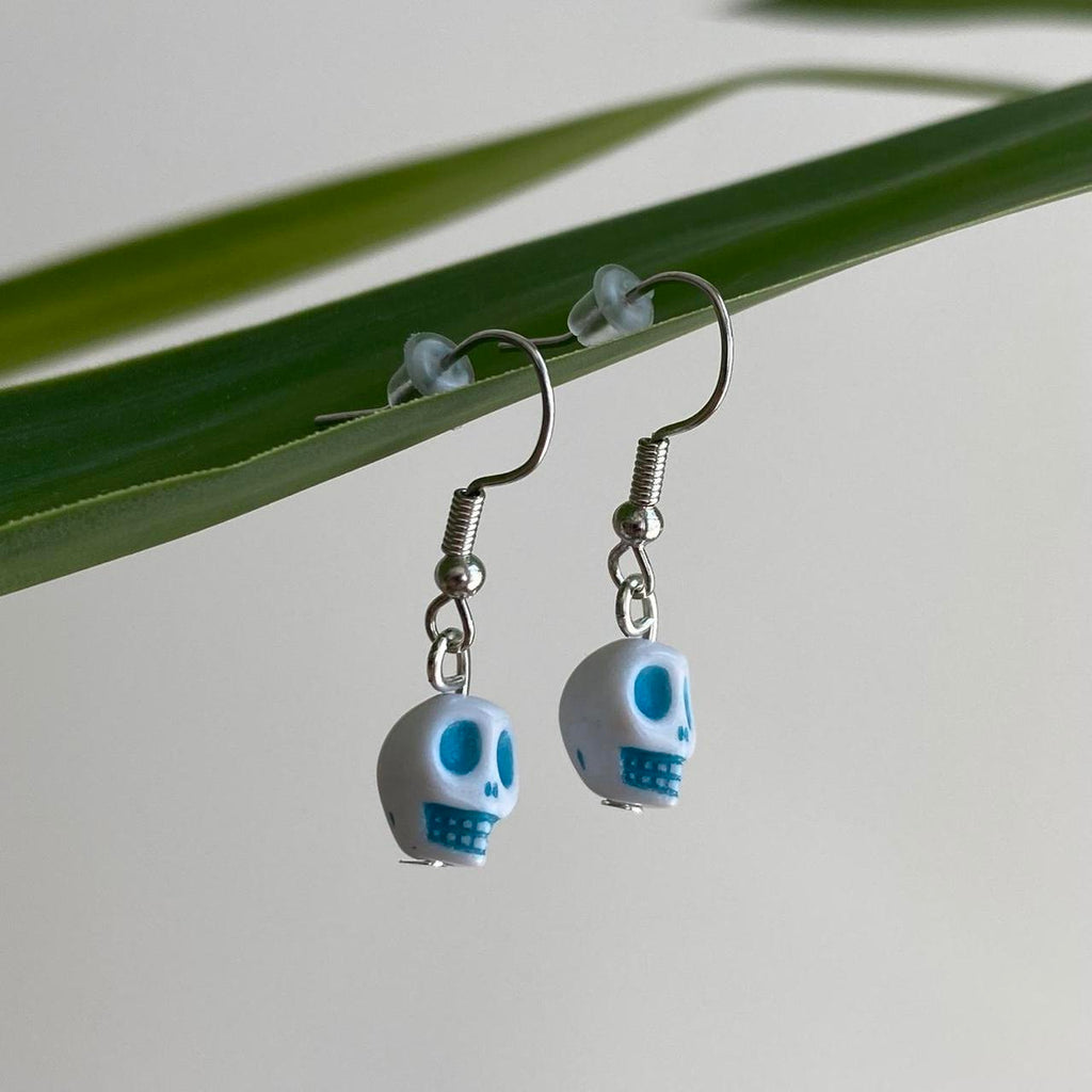 Cinco De Mayo White And Blue Skull Dangle Earrings - Image 4