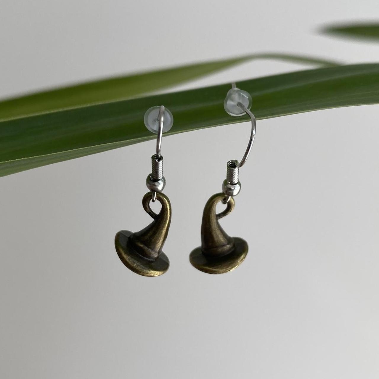 Witch Hat Dangle Earrings With Silver Accents Hand - Image 4