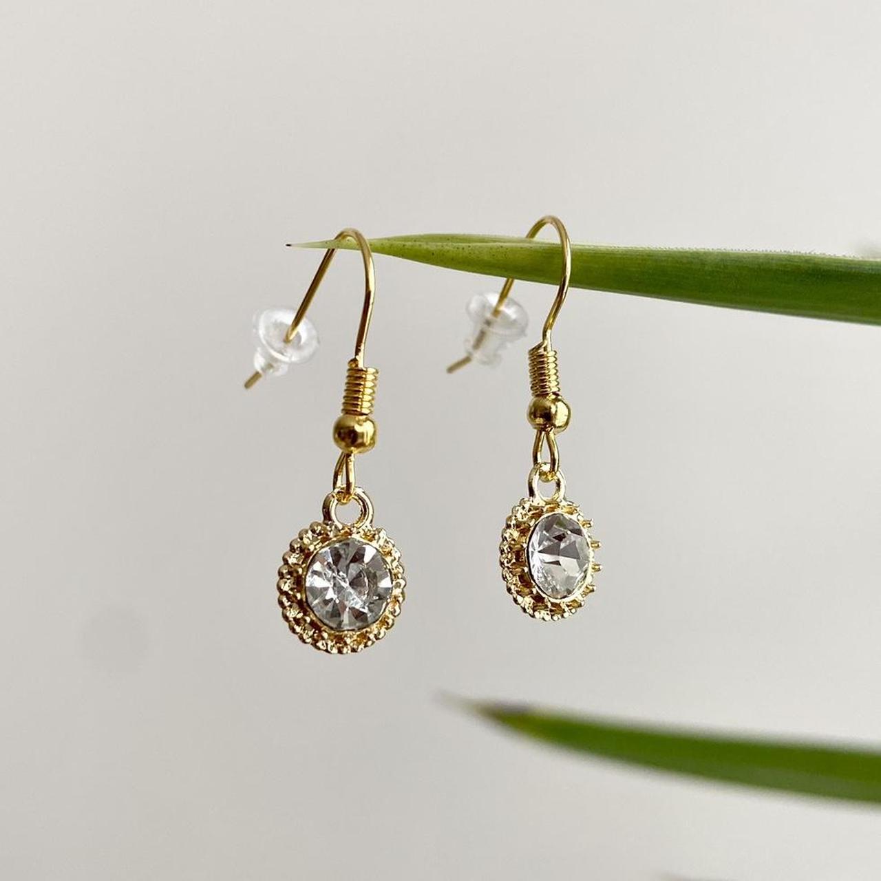 Cute Minimalist Crystal Dangle Earrings With Gold - Image 5