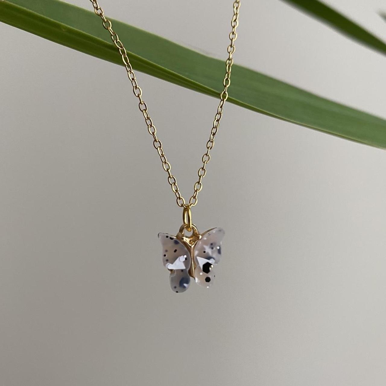 White And Black Speckled Clear Butterfly Pendant - Image 5