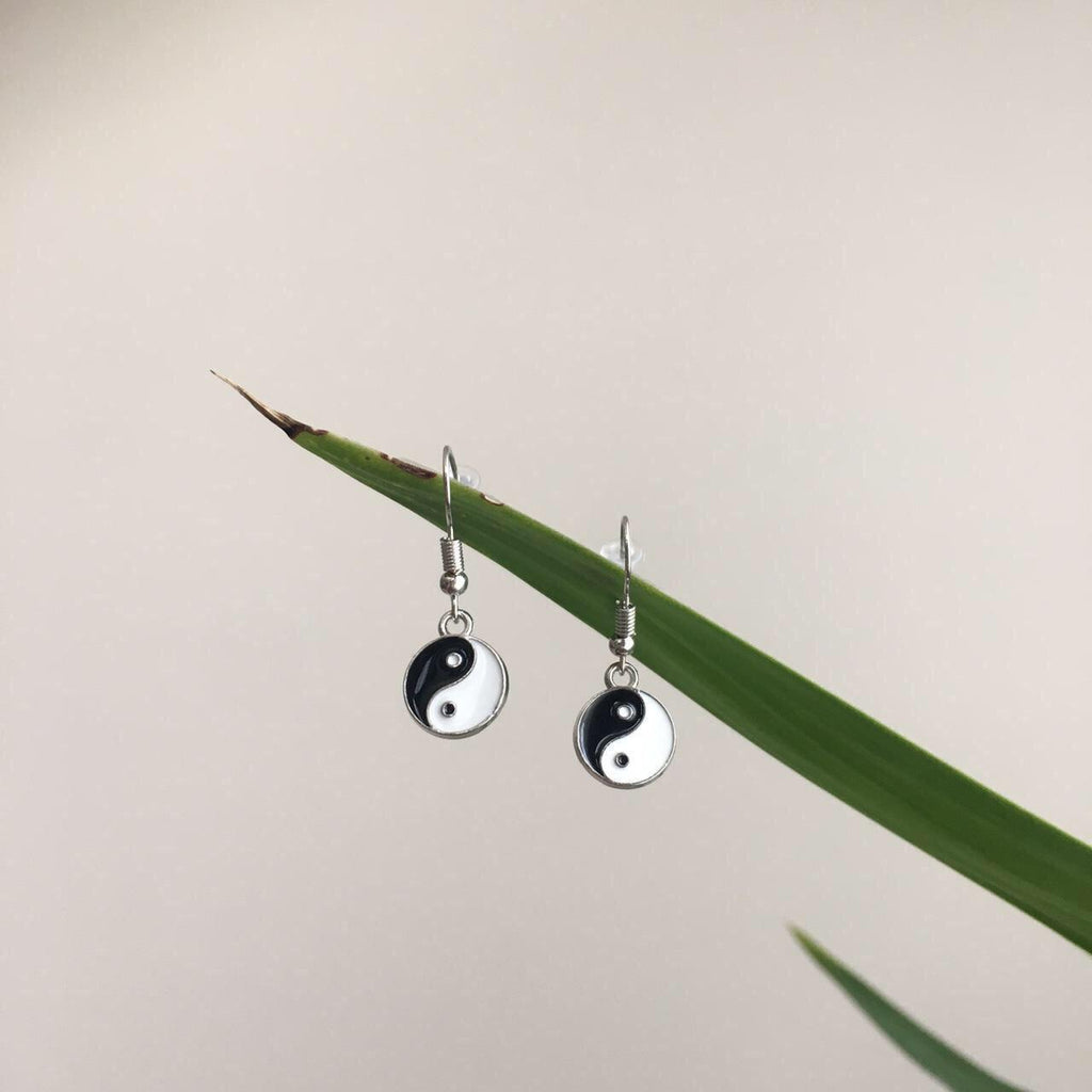 Yin Yang Dangle Drop Earrings In Cute Silver - Image 2