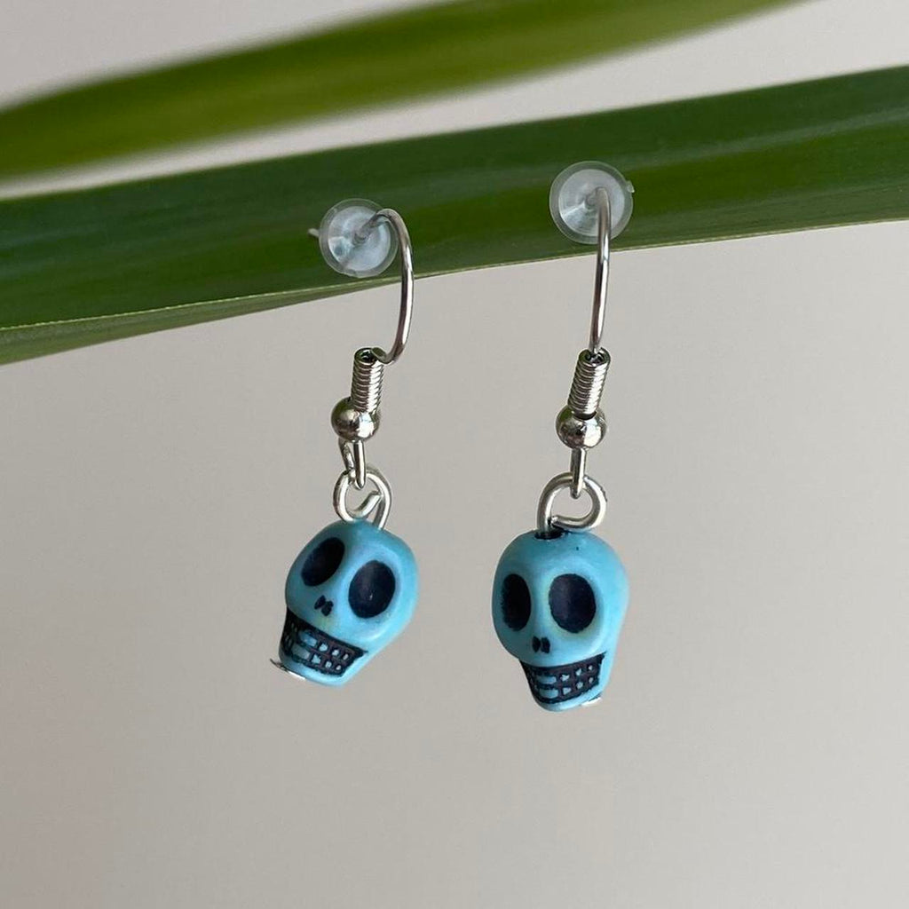 Cinco De Mayo Light Blue And Black Skull Dangle