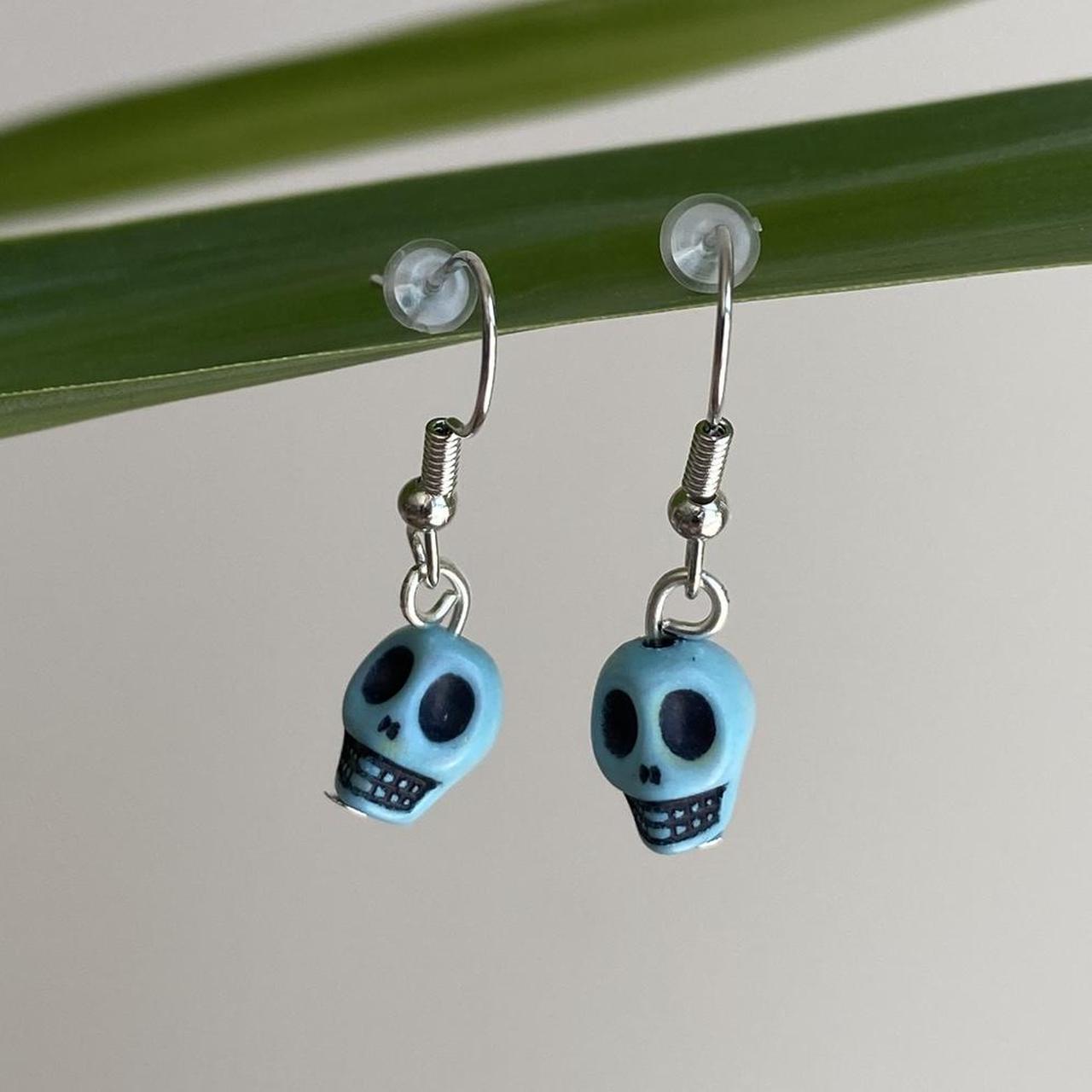 Cinco De Mayo Light Blue And Black Skull Dangle