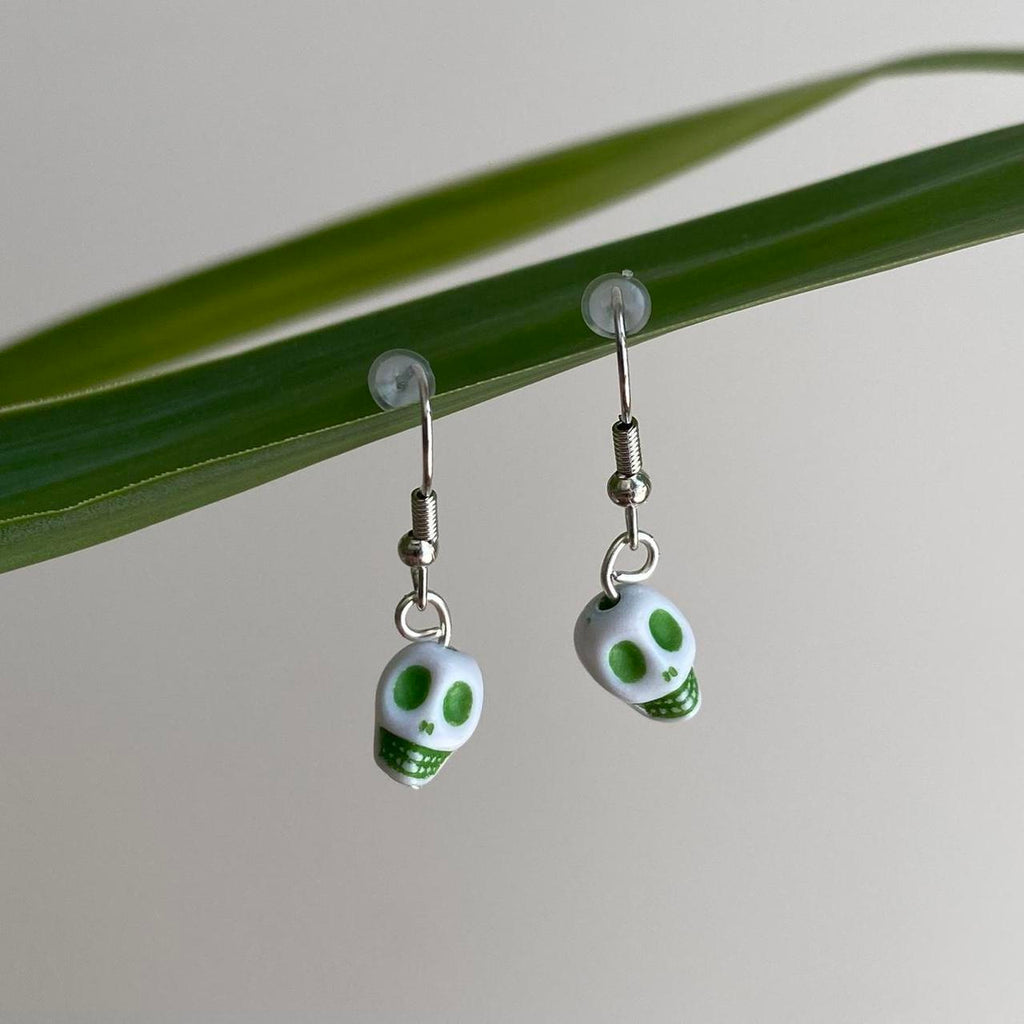 Cinco De Mayo White And Green Skull Dangle Earrings - Image 5