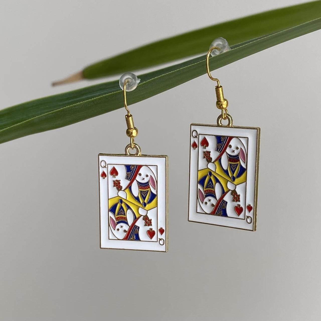 Bunny Rabbit Queen Of Spades Poker Playing Cards - Image 4